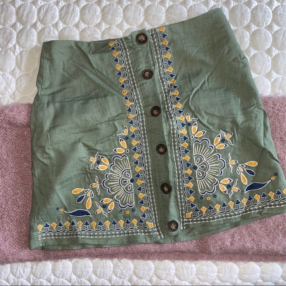 Green skirt (S)